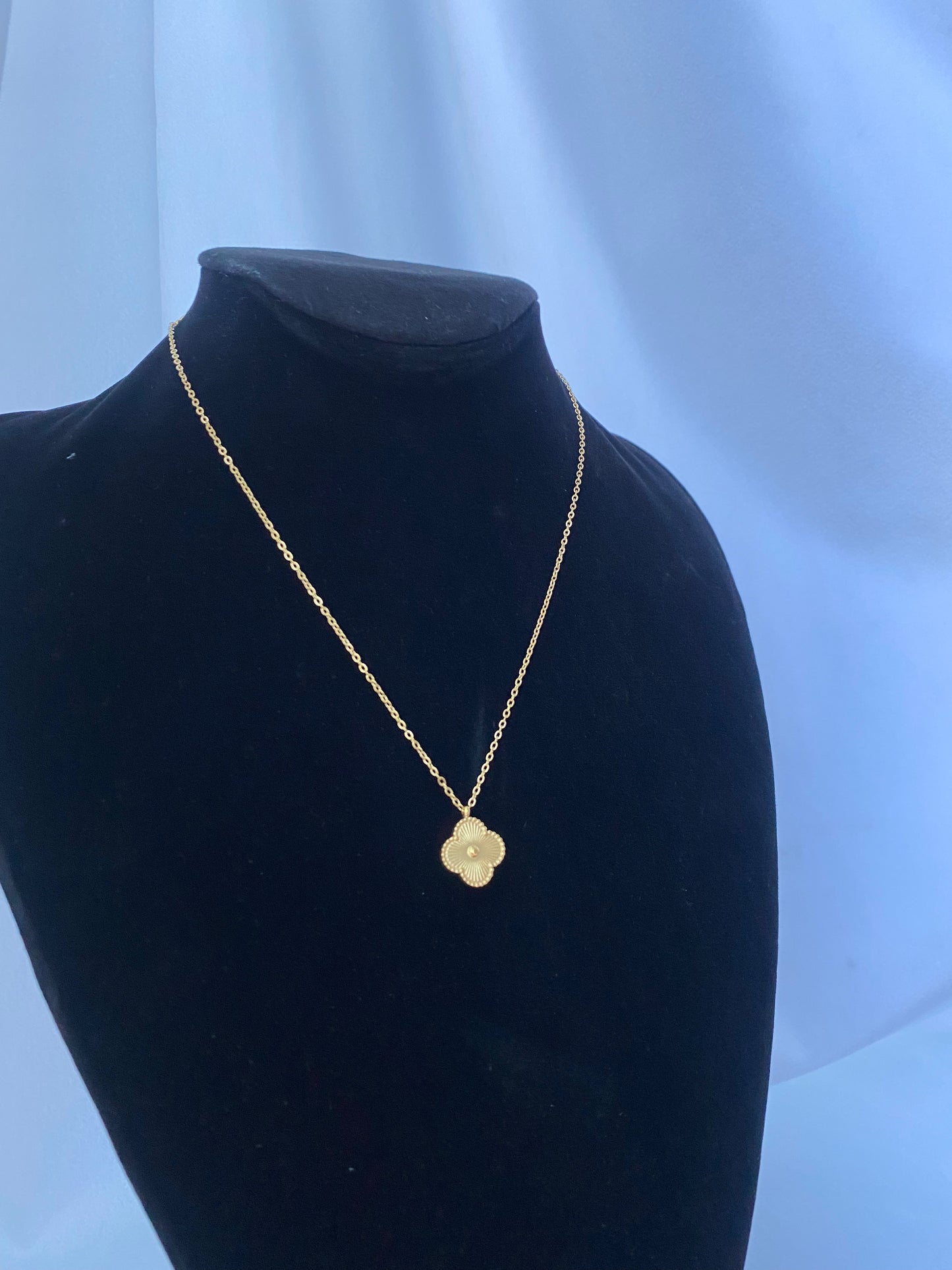 Gold Ubax Van Cleef Set - Stainless Steel