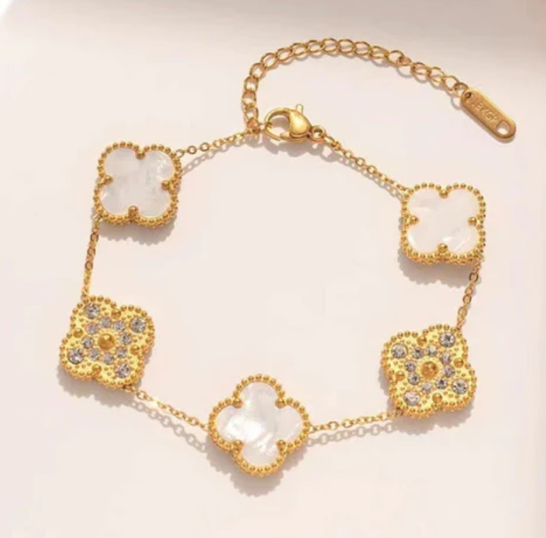 White and Gold Ubax Van Cleef with Diamonds Set - 18K Gold Plated