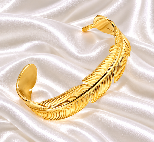 Aisha cuff Bracelet - 18k Gold Plated