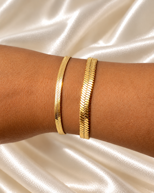 Ismahan Slim Herringbone Bracelet - 18k Gold Plated